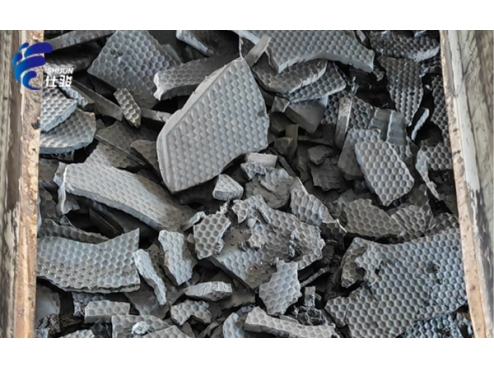 污泥調(diào)理劑提高壓泥效率,節(jié)省企業(yè)營(yíng)運(yùn)成本！